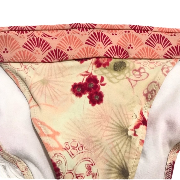Victoria’s Secret Bikini Bottom Colorful Two Patterns with Florals Size S - Picture 2 of 4